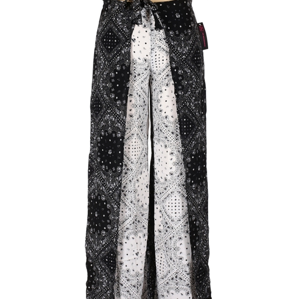 No Boundaries Pants Paisley Pants